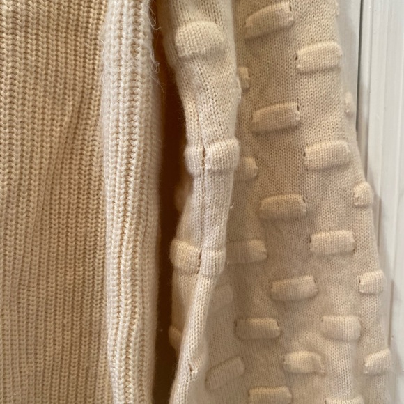 American Eagle Outfitters Sweater - Picture 3 of 4